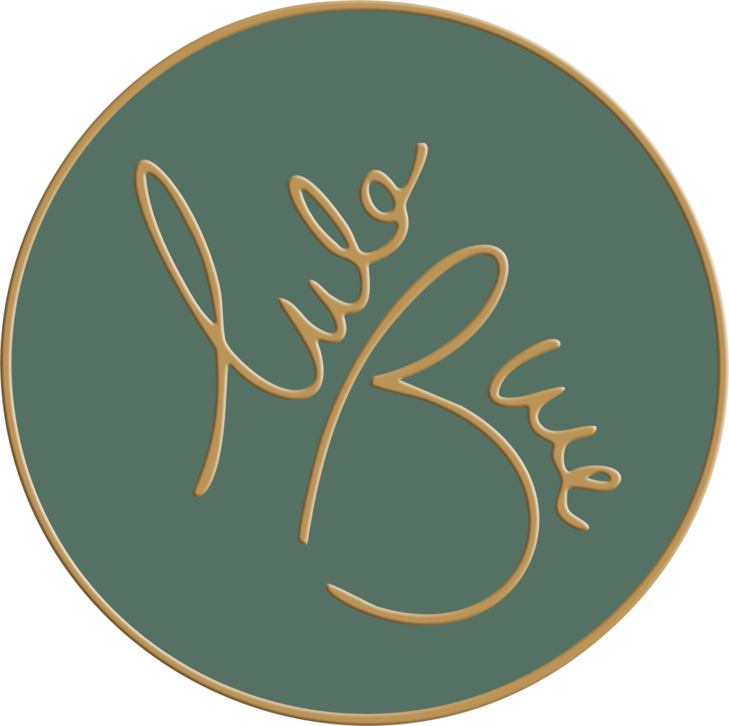 Lula Blue - Bespoke Wedding & Event Florist in Ashton Keynes